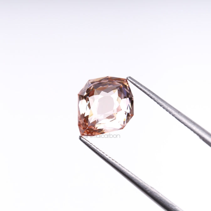 2.00 CT, 9.0 X 7.0 MM | Lab Grown Diamond | Shield Cut Diamond - Minimal Carbon