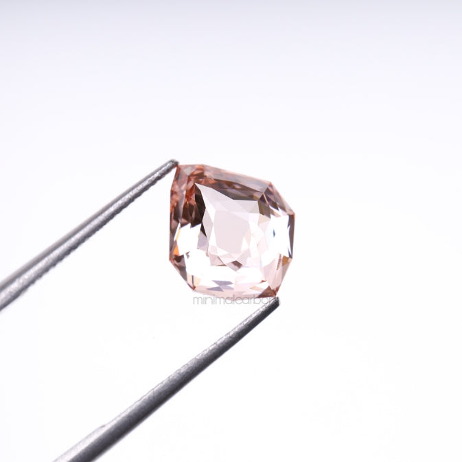 2.00 CT, 9.0 X 7.0 MM | Lab Grown Diamond | Shield Cut Diamond - Minimal Carbon