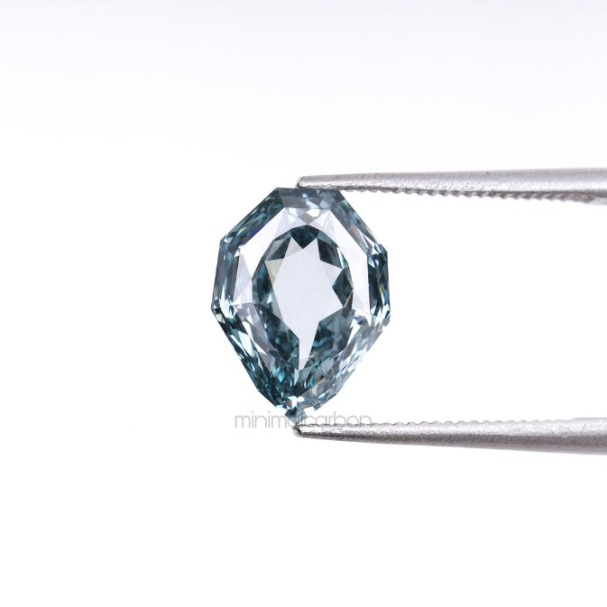 2.12 CT, 9.5 X 7.2 MM | Lab Grown Diamond | Shield Cut Diamond - Minimal Carbon