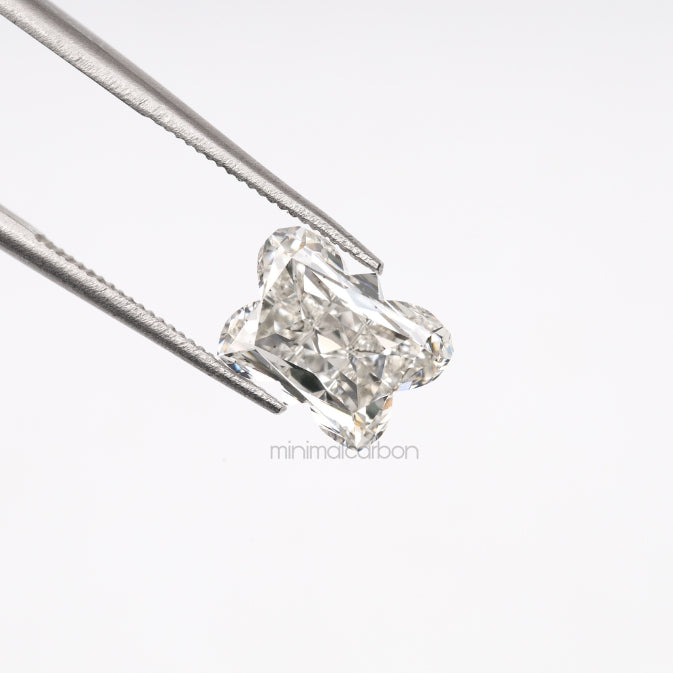 2.01 CT, 8.7 X 6.4 MM | Lab Grown Diamond | Butterfly Diamond - Minimal Carbon