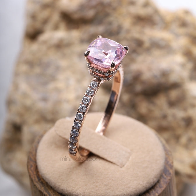 Cushion-Cut Morganite Engagement Ring with Diamond Ring