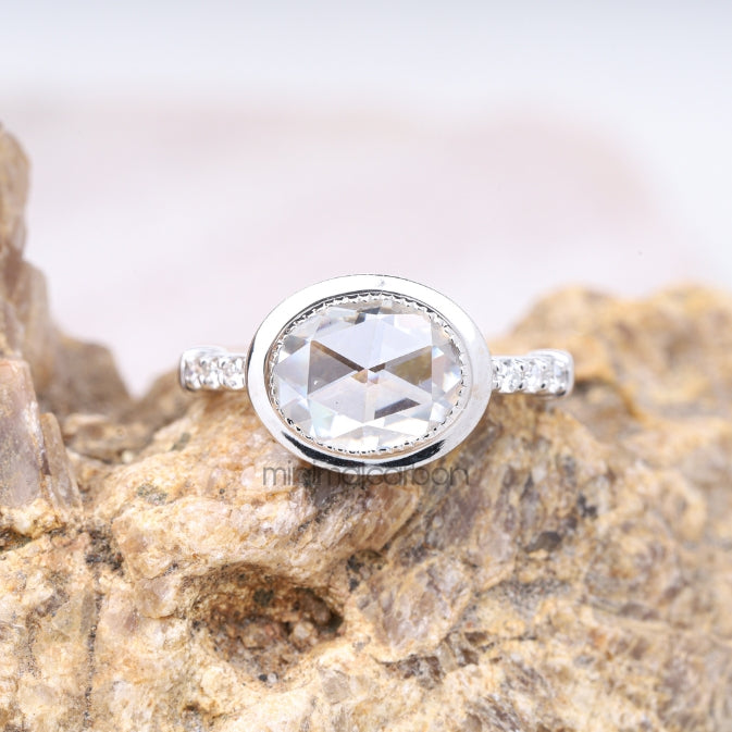 Oval Lab Diamond Ring – Elegant Ring for Women