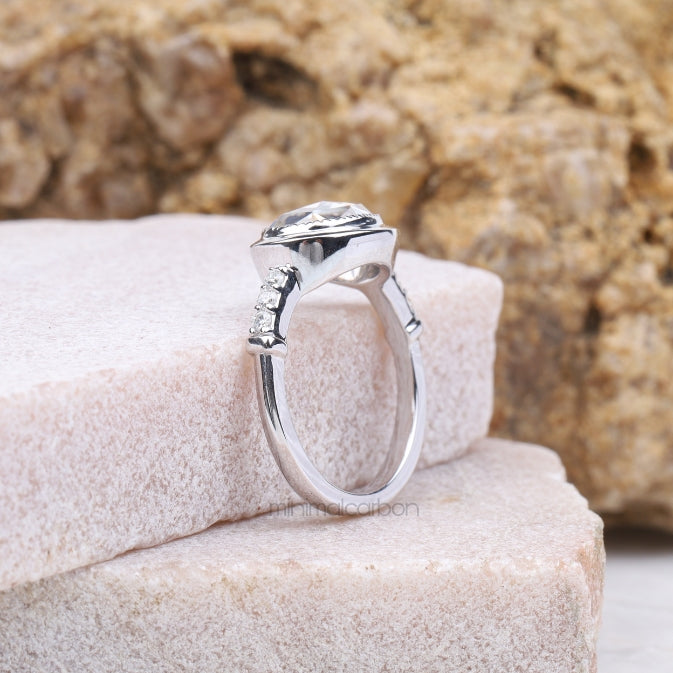 Oval Lab Diamond Ring – Elegant Ring for Women
