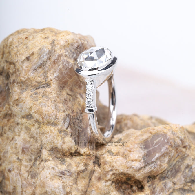 Oval Lab Diamond Ring – Elegant Ring for Women