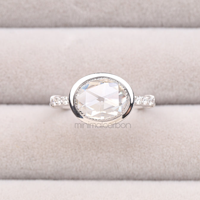 Oval Lab Diamond Ring – Elegant Ring for Women