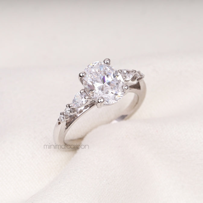 Oval Diamond Ring Engagement Ring - Minimal Carbon