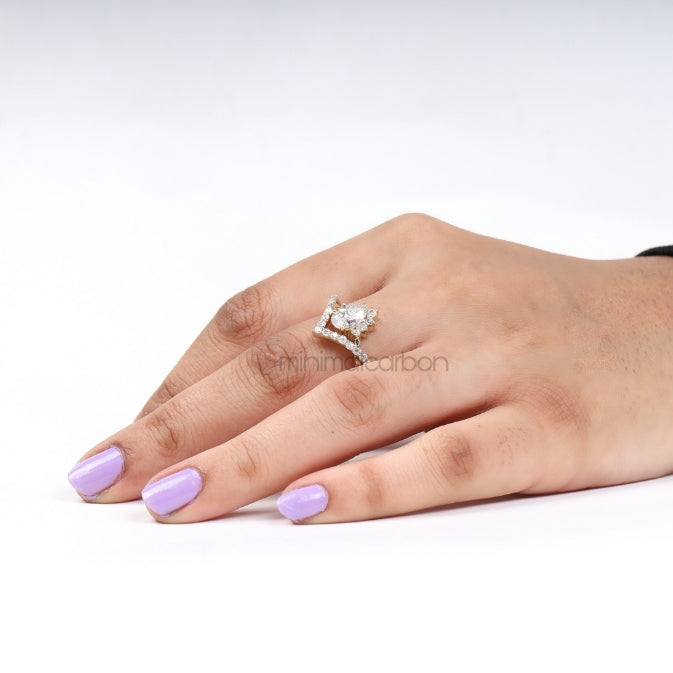 Pear Diamond Crown Ring Bridal Ring Set