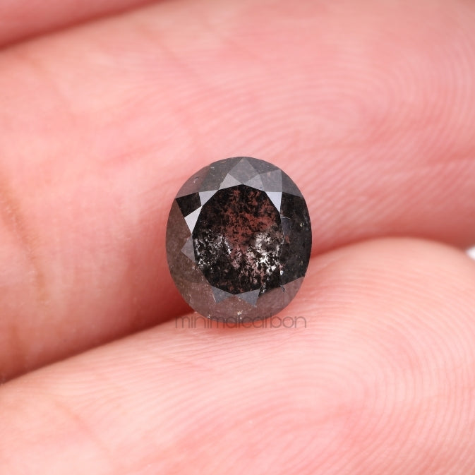 1.67 CT, 6.8 X 6.0 MM | Salt And Pepper Oval Cut Diamond