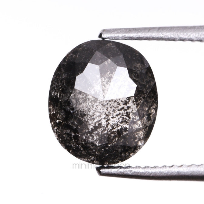 1.67 CT, 6.8 X 6.0 MM | Salt And Pepper Oval Cut Diamond