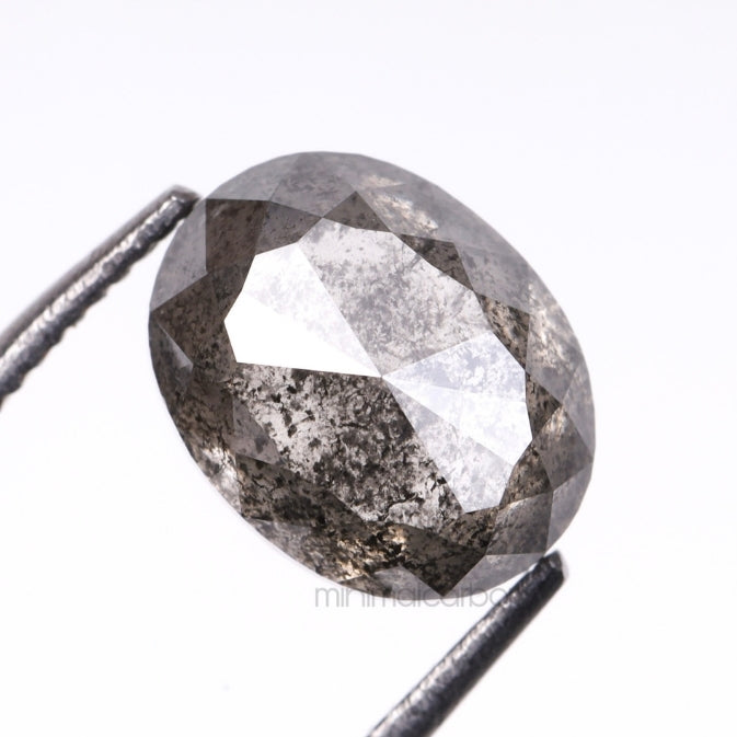 2.16 CT, 8.0 X 6.1 MM | Salt And Pepper Oval Cut Diamond