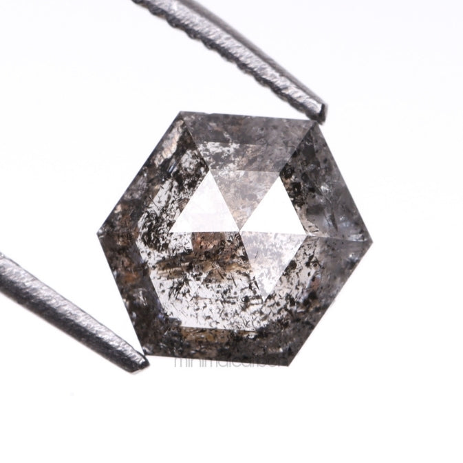 0.97 CT, 6.8 X 5.5 MM | Salt And Pepper Diamond | Hexagon Cut Diamond - Minimal Carbon