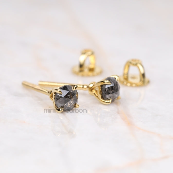 Claw Prong Stud Earrings