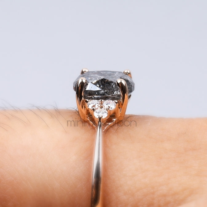 Oval Salt And Pepper Diamond Engagement Ring - Minimal Carbon