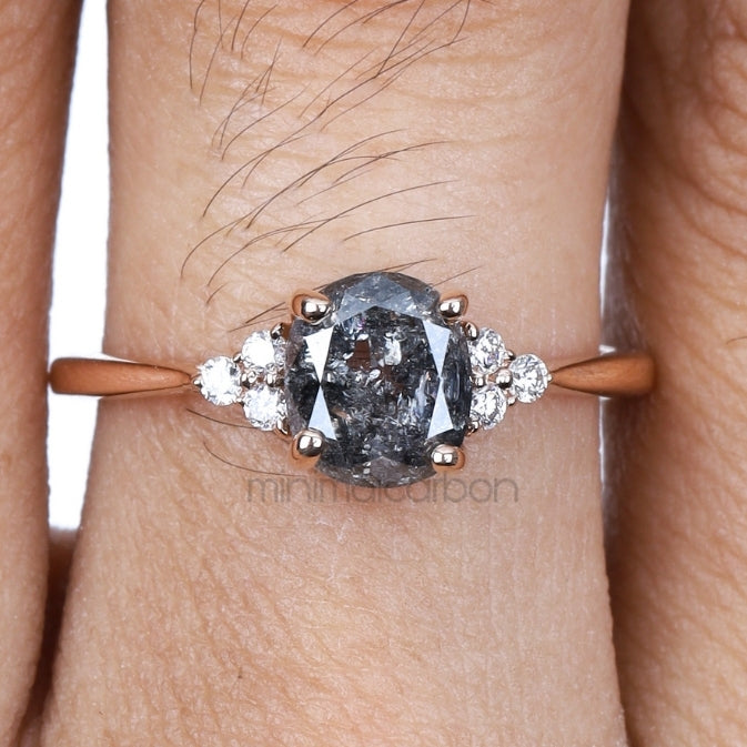 Oval Salt And Pepper Diamond Engagement Ring - Minimal Carbon