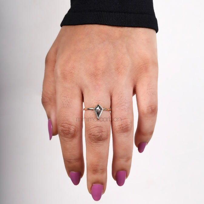 Kite Salt And Pepper Diamond Ring - Minimal Carbon