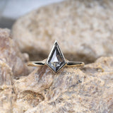 Kite Salt And Pepper Diamond Ring - Minimal Carbon
