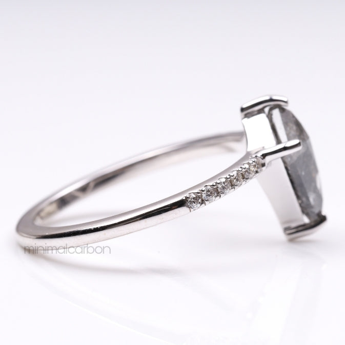 Kite Salt And Pepper Diamond Ring - Minimal Carbon