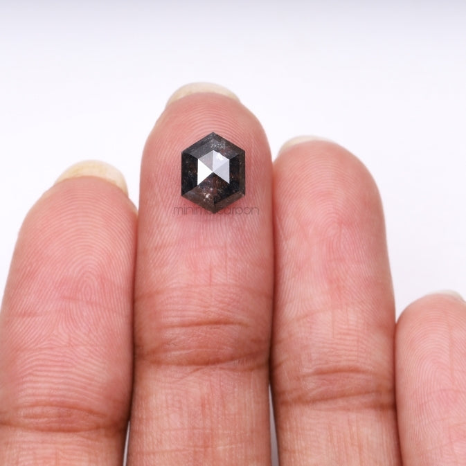 2.14 CT, 8.8 X 6.9 MM | Salt And Pepper Hexagon Cut Diamond - Minimal Carbon