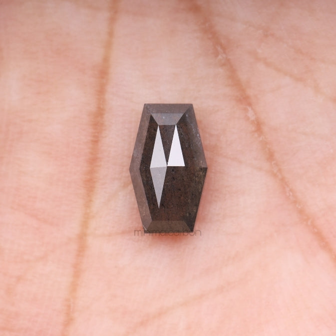 1.35 CT, 8.5 X 5.1 MM | Salt And Pepper Shield Cut Diamond - Minimal Carbon