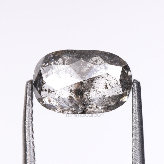 1.09 CT, 7.0 X 4.6 MM | Salt And Pepper Oval Cut Diamond - Minimal Carbon
