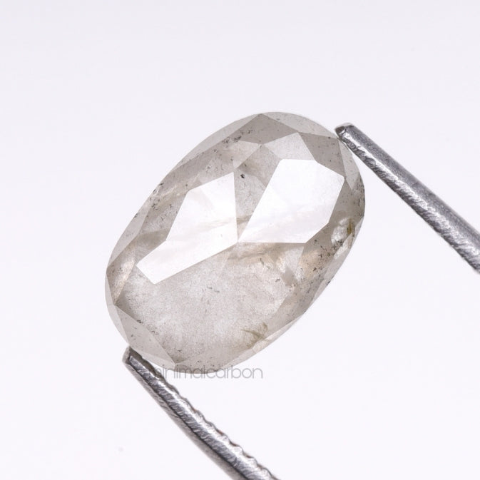 1.73 CT, 8.3 X 5.5 MM | Salt And Pepper Oval Cut Diamond - Minimal Carbon
