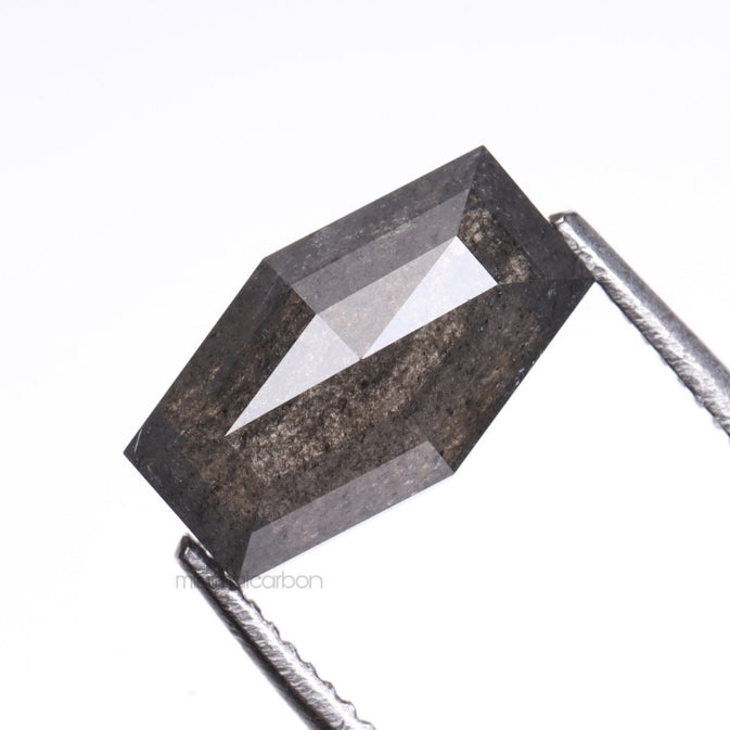 1.35 CT, 8.5 X 5.1 MM | Salt And Pepper Shield Cut Diamond - Minimal Carbon