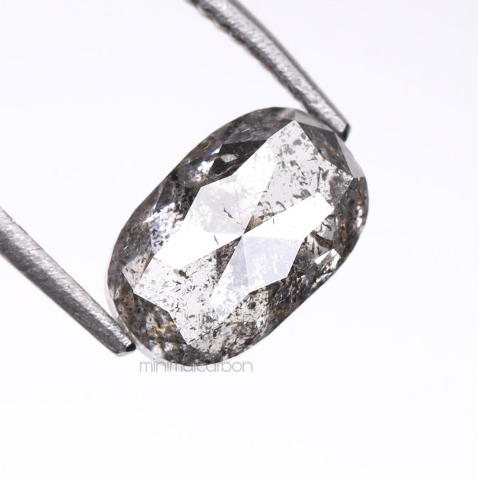 1.09 CT, 7.0 X 4.6 MM | Salt And Pepper Oval Cut Diamond - Minimal Carbon