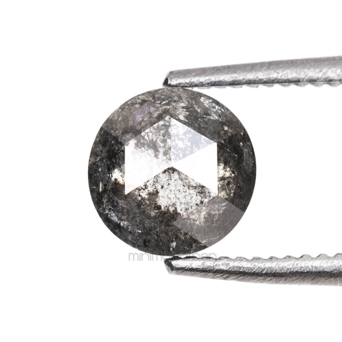 0.56 CT, 5.0 MM | Salt And Pepper Round Rose Cut Diamond - Minimal Carbon