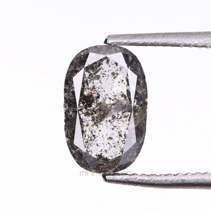 1.09 CT, 7.0 X 4.6 MM | Salt And Pepper Oval Cut Diamond - Minimal Carbon