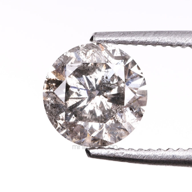 0.58 CT, 5.3 MM | Salt And Pepper Round Brilliant Cut Diamond