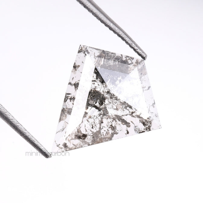 1.32 CT, 12.0 X 10.5 MM | Salt And Pepper Kite Cut Diamond - Minimal Carbon