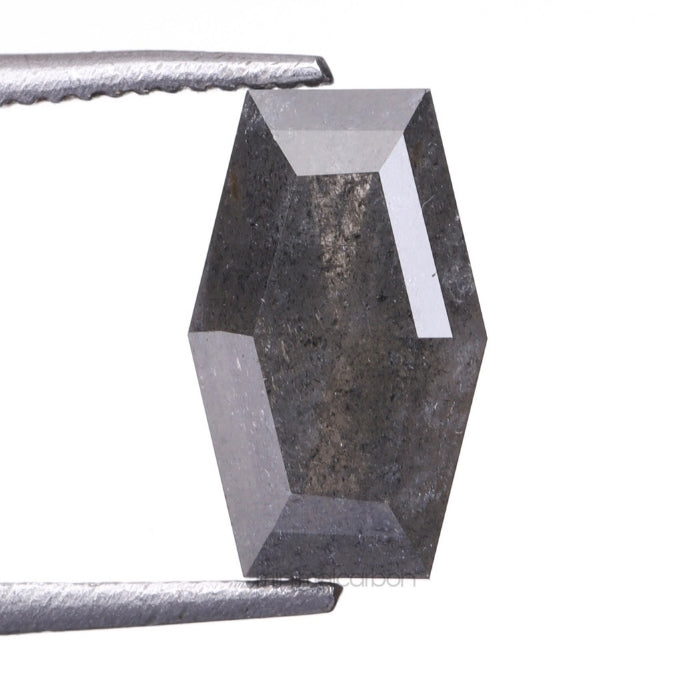 1.35 CT, 8.5 X 5.1 MM | Salt And Pepper Shield Cut Diamond - Minimal Carbon