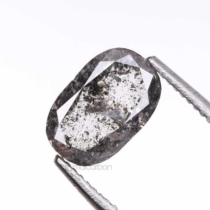 1.09 CT, 7.0 X 4.6 MM | Salt And Pepper Oval Cut Diamond - Minimal Carbon