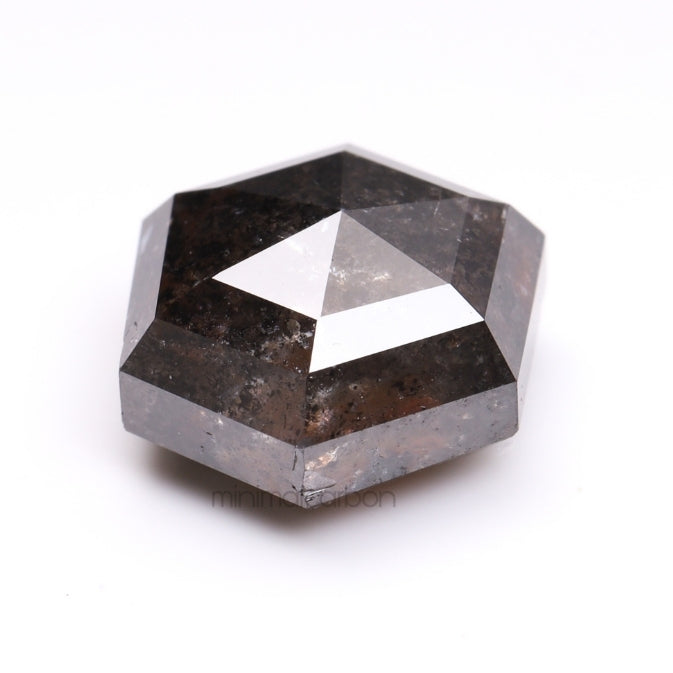 2.99 CT, 8.9 X 7.3 MM | Salt And Pepper Hexagon Cut Diamond - Minimal Carbon