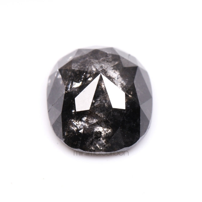 2.79 CT, 9.4 X 8.0 MM | Salt And Pepper Oval Cut Diamond - Minimal Carbon