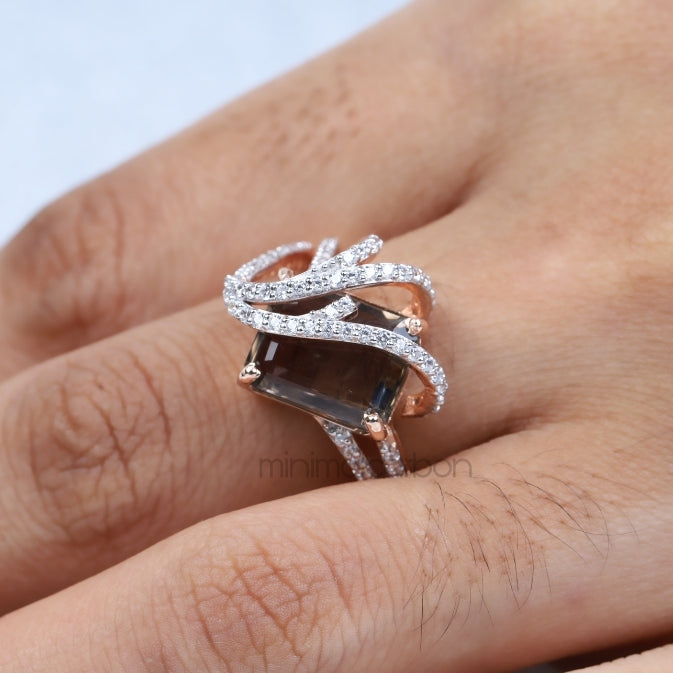 Smoky Quartz Ring - Minimal Carbon
