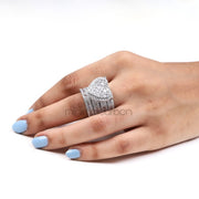 Round Cut Heart Shaped Moissanite Cluster Ring